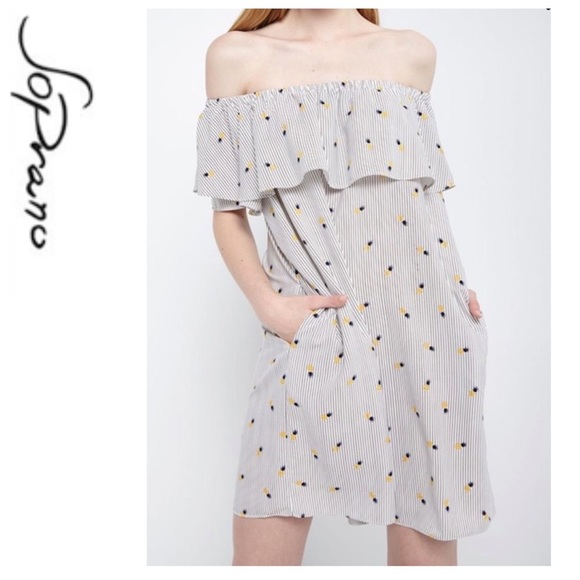 Soprano Dresses & Skirts - 💕SALE💕Soprano White Off Shoulder Pineapple Dress